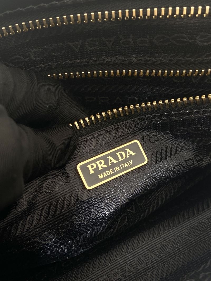 Pra*a top handle bags